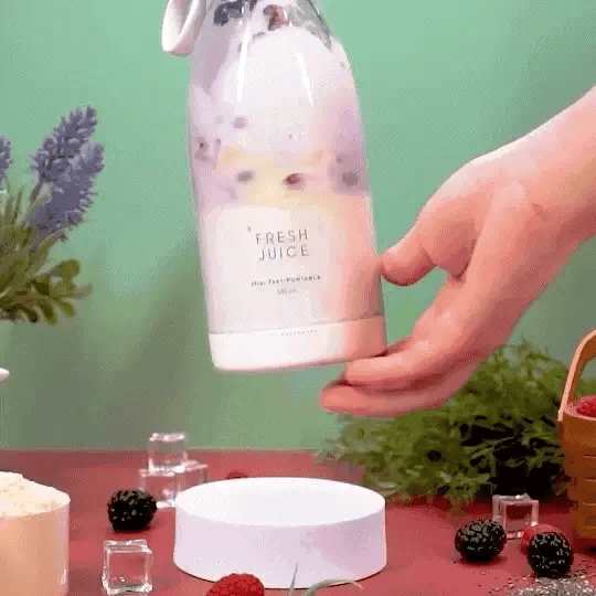 PORDABLE JUICER BLENDER RECHARGEGEBLE